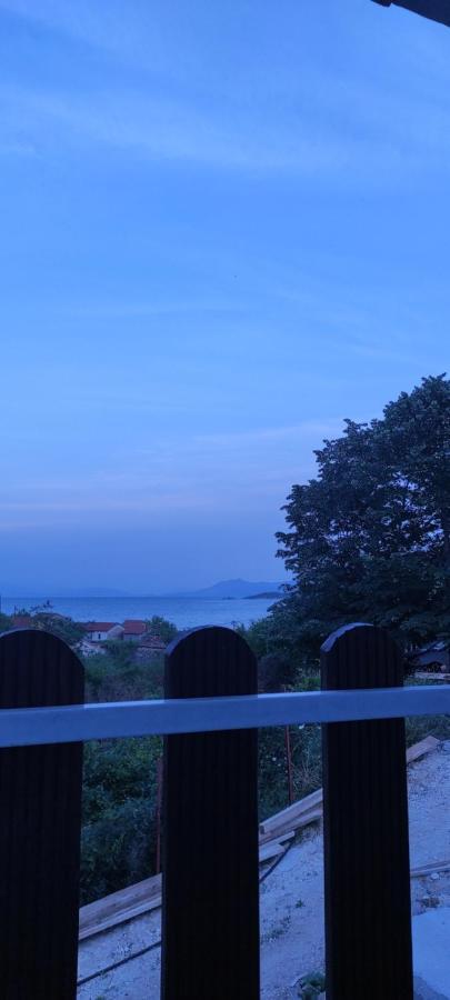 Lakeview Apartments Stojovic Virpazar Luaran gambar