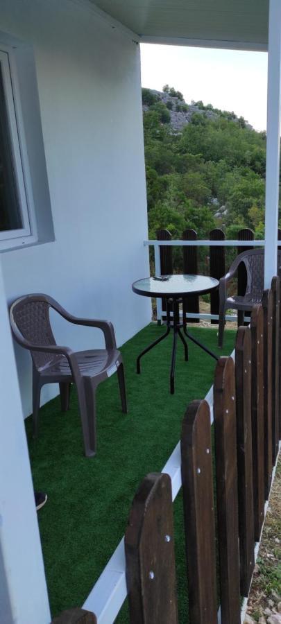 Lakeview Apartments Stojovic Virpazar Luaran gambar