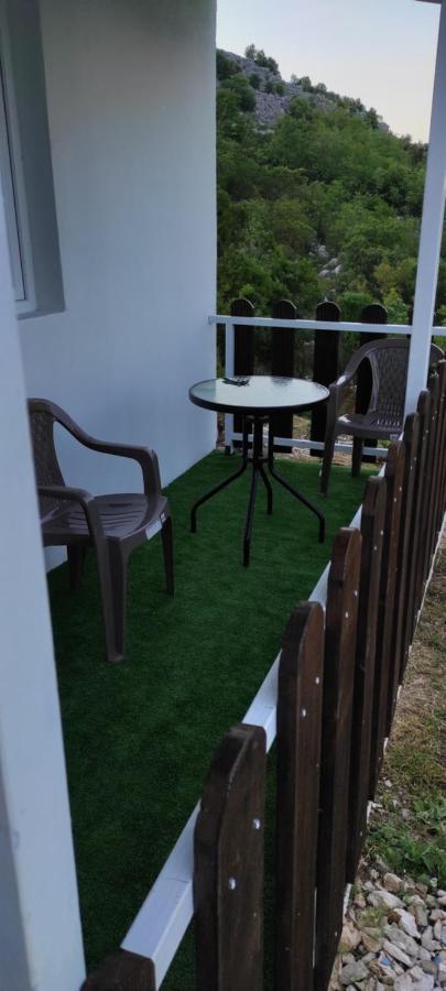 Lakeview Apartments Stojovic Virpazar Luaran gambar