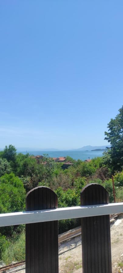Lakeview Apartments Stojovic Virpazar Luaran gambar