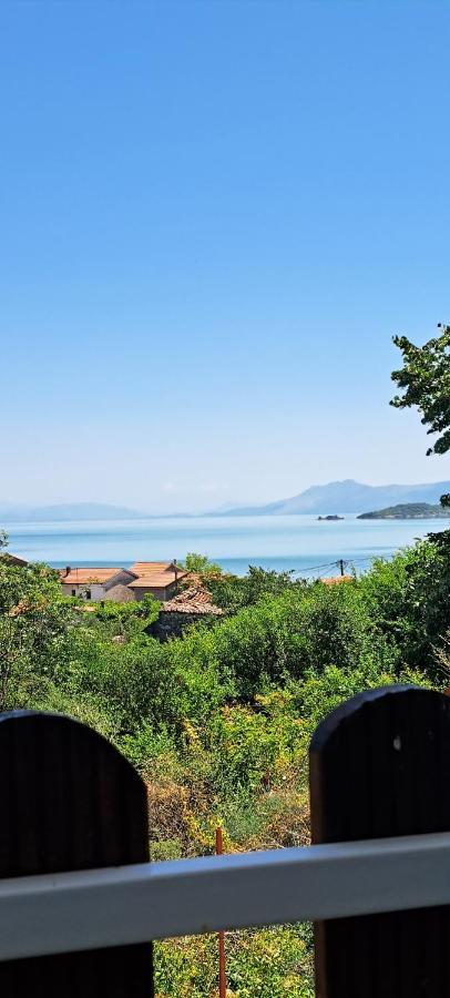 Lakeview Apartments Stojovic Virpazar Luaran gambar